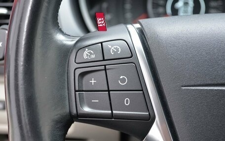 Volvo V40 Cross Country I, 2013 год, 1 400 000 рублей, 16 фотография