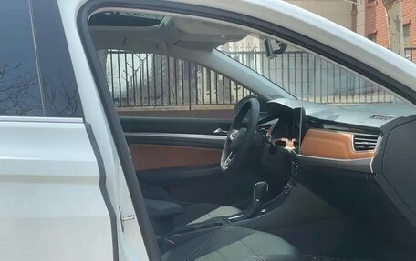 Volkswagen Bora, 2022 год, 1 410 000 рублей, 9 фотография