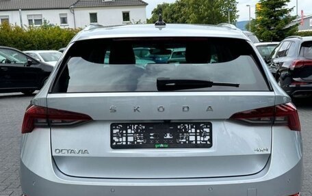 Skoda Octavia IV, 2022 год, 3 232 916 рублей, 4 фотография