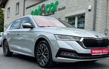 Skoda Octavia IV, 2022 год, 3 232 916 рублей, 2 фотография