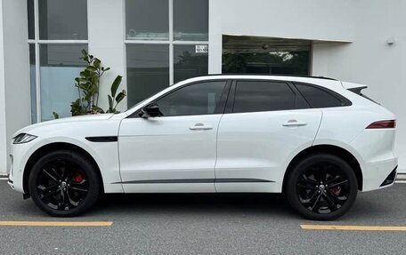 Jaguar F-Pace, 2024 год, 6 100 000 рублей, 4 фотография