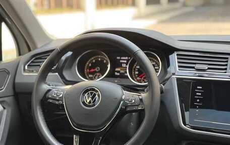 Volkswagen Tiguan II, 2021 год, 2 250 000 рублей, 12 фотография