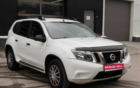 Nissan Terrano III, 2014 год, 1 050 000 рублей, 2 фотография