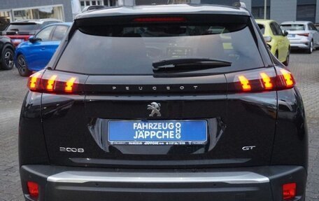 Peugeot 2008 II, 2021 год, 2 491 140 рублей, 5 фотография