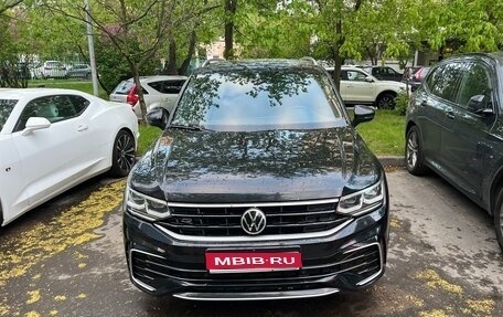 Volkswagen Tiguan II, 2021 год, 4 200 000 рублей, 1 фотография