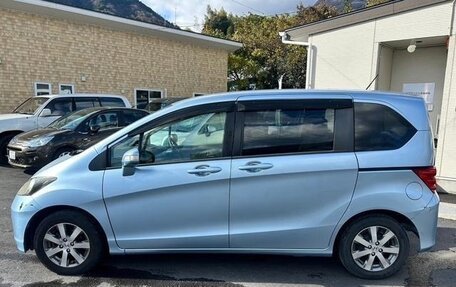 Honda Freed I, 2011 год, 825 000 рублей, 7 фотография
