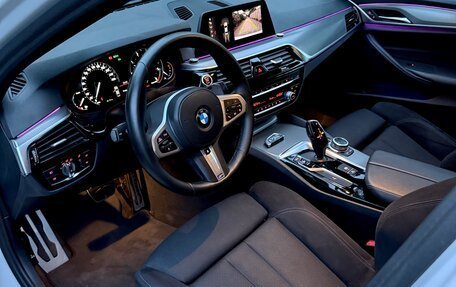 BMW 5 серия, 2020 год, 4 000 000 рублей, 13 фотография