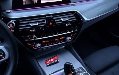 BMW 5 серия, 2020 год, 4 000 000 рублей, 15 фотография