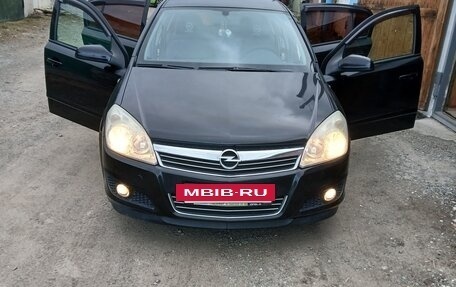 Opel Astra H, 2007 год, 600 000 рублей, 2 фотография
