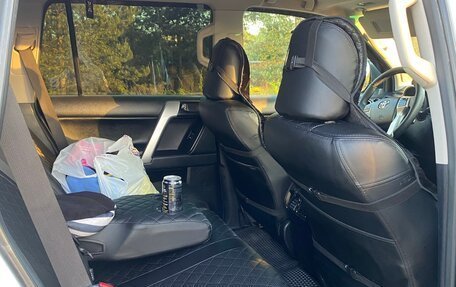 Toyota Land Cruiser Prado 150 рестайлинг 2, 2015 год, 3 320 000 рублей, 12 фотография