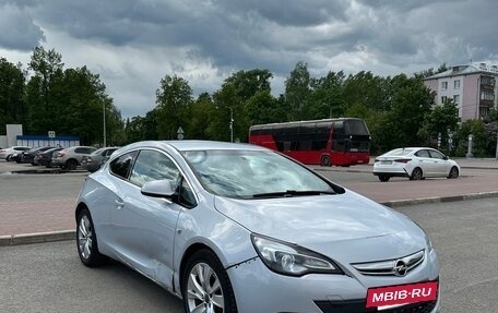 Opel Astra J, 2012 год, 730 000 рублей, 2 фотография