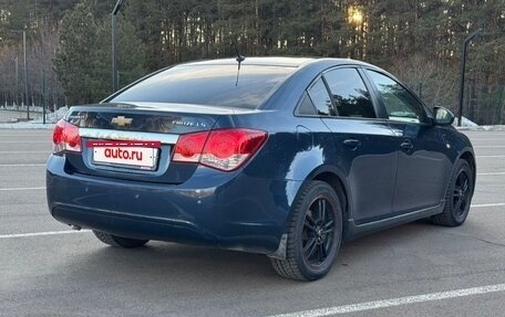 Chevrolet Cruze II, 2010 год, 575 000 рублей, 6 фотография