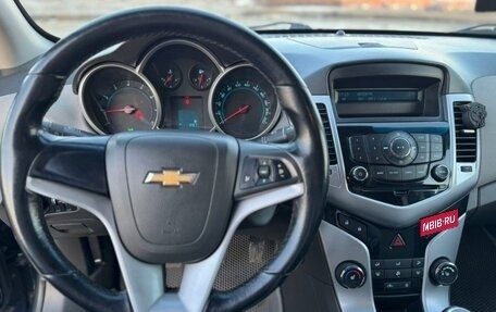 Chevrolet Cruze II, 2010 год, 575 000 рублей, 5 фотография
