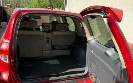 Toyota RAV4, 2006 год, 1 000 000 рублей, 11 фотография