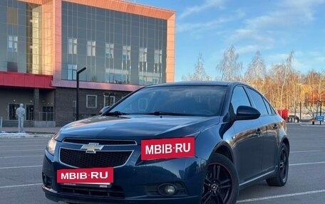 Chevrolet Cruze II, 2010 год, 575 000 рублей, 13 фотография