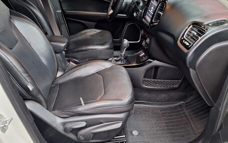 Jeep Compass II, 2019 год, 1 880 000 рублей, 20 фотография