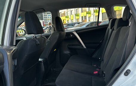 Toyota RAV4, 2013 год, 1 650 000 рублей, 12 фотография