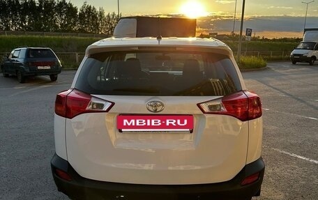 Toyota RAV4, 2013 год, 1 650 000 рублей, 3 фотография