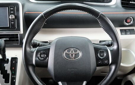 Toyota Sienta II, 2017 год, 1 549 000 рублей, 13 фотография