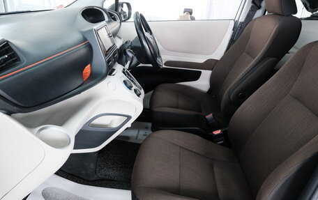 Toyota Sienta II, 2017 год, 1 549 000 рублей, 21 фотография