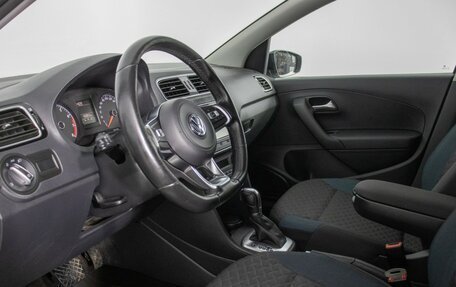 Volkswagen Polo VI (EU Market), 2019 год, 1 280 000 рублей, 10 фотография