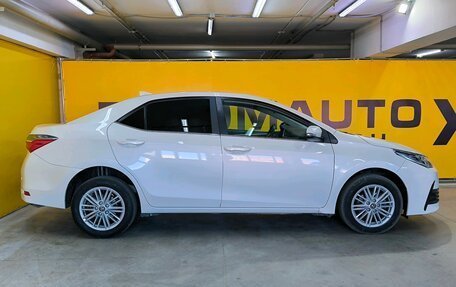 Toyota Corolla, 2018 год, 1 399 000 рублей, 5 фотография