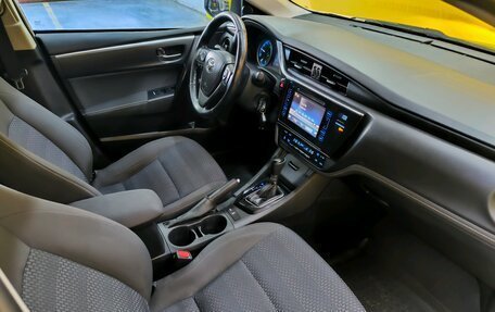 Toyota Corolla, 2018 год, 1 399 000 рублей, 12 фотография