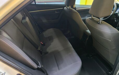 Toyota Corolla, 2018 год, 1 399 000 рублей, 11 фотография