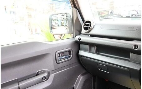 Suzuki Jimny, 2021 год, 1 189 000 рублей, 22 фотография