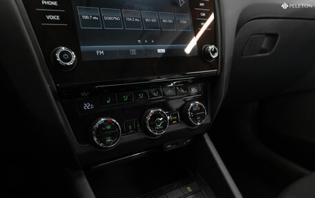 Skoda Octavia, 2017 год, 2 080 000 рублей, 18 фотография