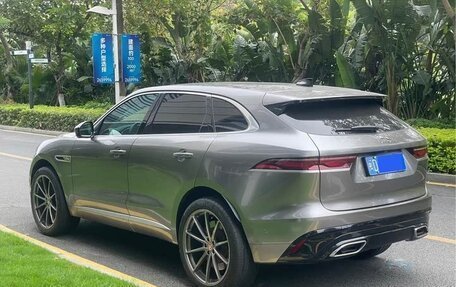 Jaguar F-Pace, 2022 год, 4 700 000 рублей, 7 фотография