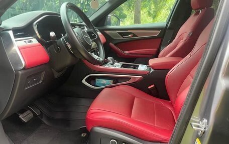 Jaguar F-Pace, 2022 год, 4 700 000 рублей, 10 фотография