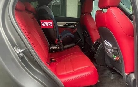 Jaguar F-Pace, 2022 год, 4 700 000 рублей, 11 фотография