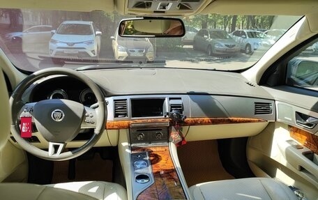 Jaguar XF I рестайлинг, 2008 год, 1 100 000 рублей, 13 фотография