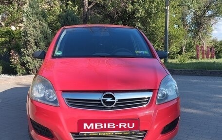 Opel Zafira B, 2009 год, 800 000 рублей, 2 фотография