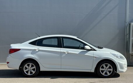 Hyundai Solaris II рестайлинг, 2013 год, 875 000 рублей, 5 фотография