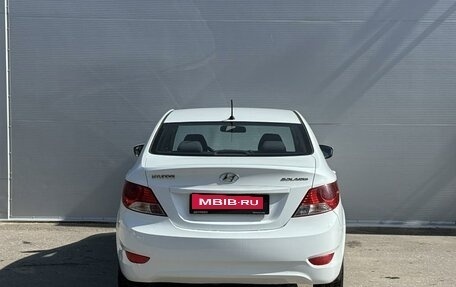 Hyundai Solaris II рестайлинг, 2013 год, 875 000 рублей, 4 фотография