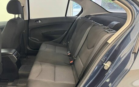 Peugeot 408 I рестайлинг, 2013 год, 695 000 рублей, 14 фотография