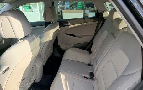Hyundai Tucson III, 2017 год, 1 998 000 рублей, 12 фотография