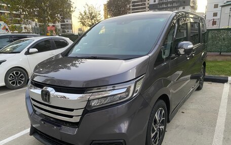 Honda Stepwgn IV, 2019 год, 2 690 000 рублей, 1 фотография