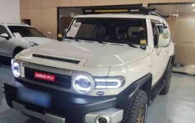 Toyota FJ Cruiser, 2022 год, 9 500 000 рублей, 1 фотография