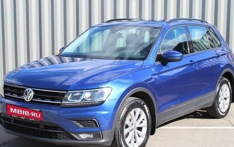 Volkswagen Tiguan II, 2020 год, 2 500 000 рублей, 1 фотография