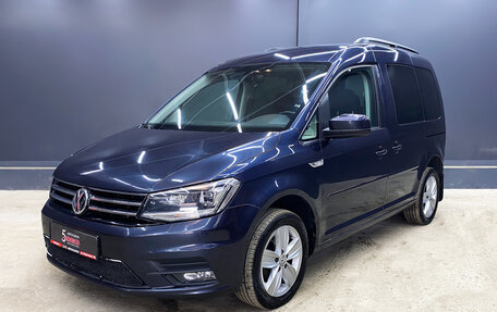 Volkswagen Caddy IV, 2017 год, 2 000 000 рублей, 1 фотография