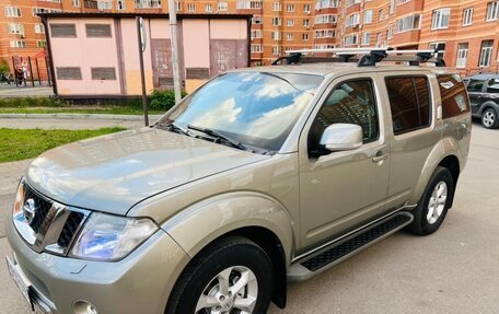 Nissan Pathfinder, 2011 год, 1 585 000 рублей, 1 фотография