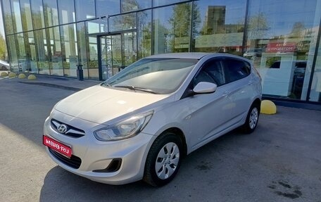 Hyundai Solaris II рестайлинг, 2012 год, 560 000 рублей, 1 фотография