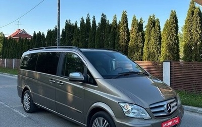 Mercedes-Benz Viano, 2011 год, 1 900 000 рублей, 1 фотография