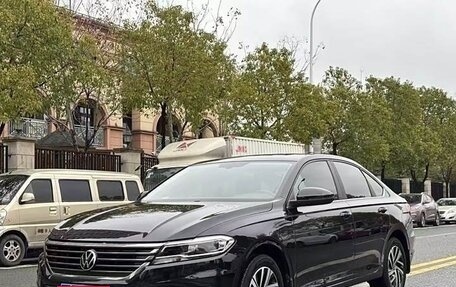 Volkswagen Lavida, 2022 год, 1 430 000 рублей, 1 фотография