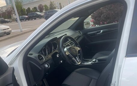 Mercedes-Benz C-Класс, 2012 год, 1 900 000 рублей, 6 фотография
