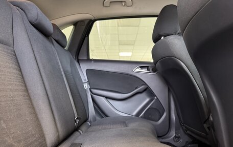 Mercedes-Benz B-Класс, 2012 год, 750 000 рублей, 10 фотография