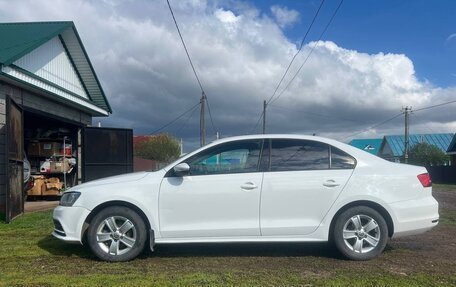 Volkswagen Jetta VI, 2015 год, 850 000 рублей, 6 фотография